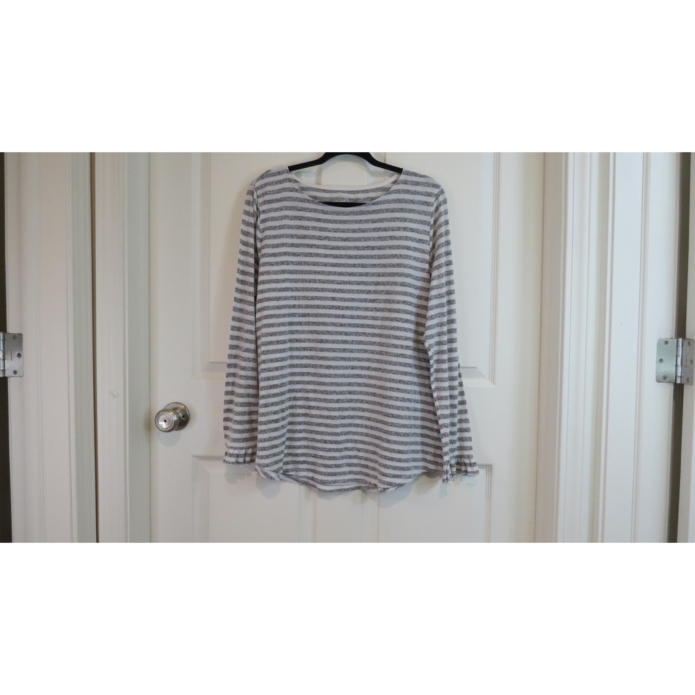 Maurice’s 24/7 Striped Long Sleeve Tee - Gray and White